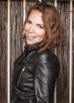 Beth Stelling